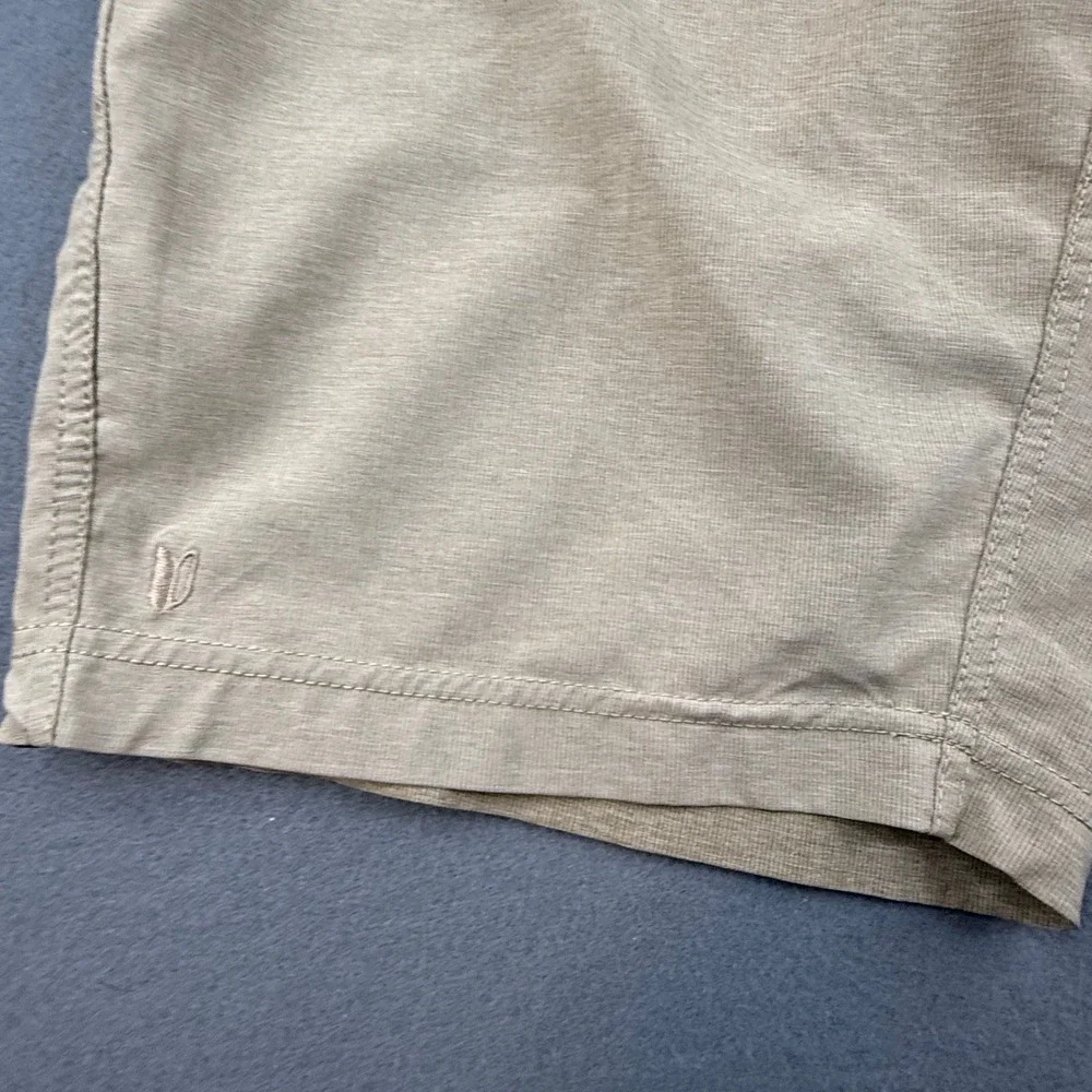 Linksoul Shorts Mens 32 Tan Boardwalker Hybrid Golf Walk Shorts Stretch